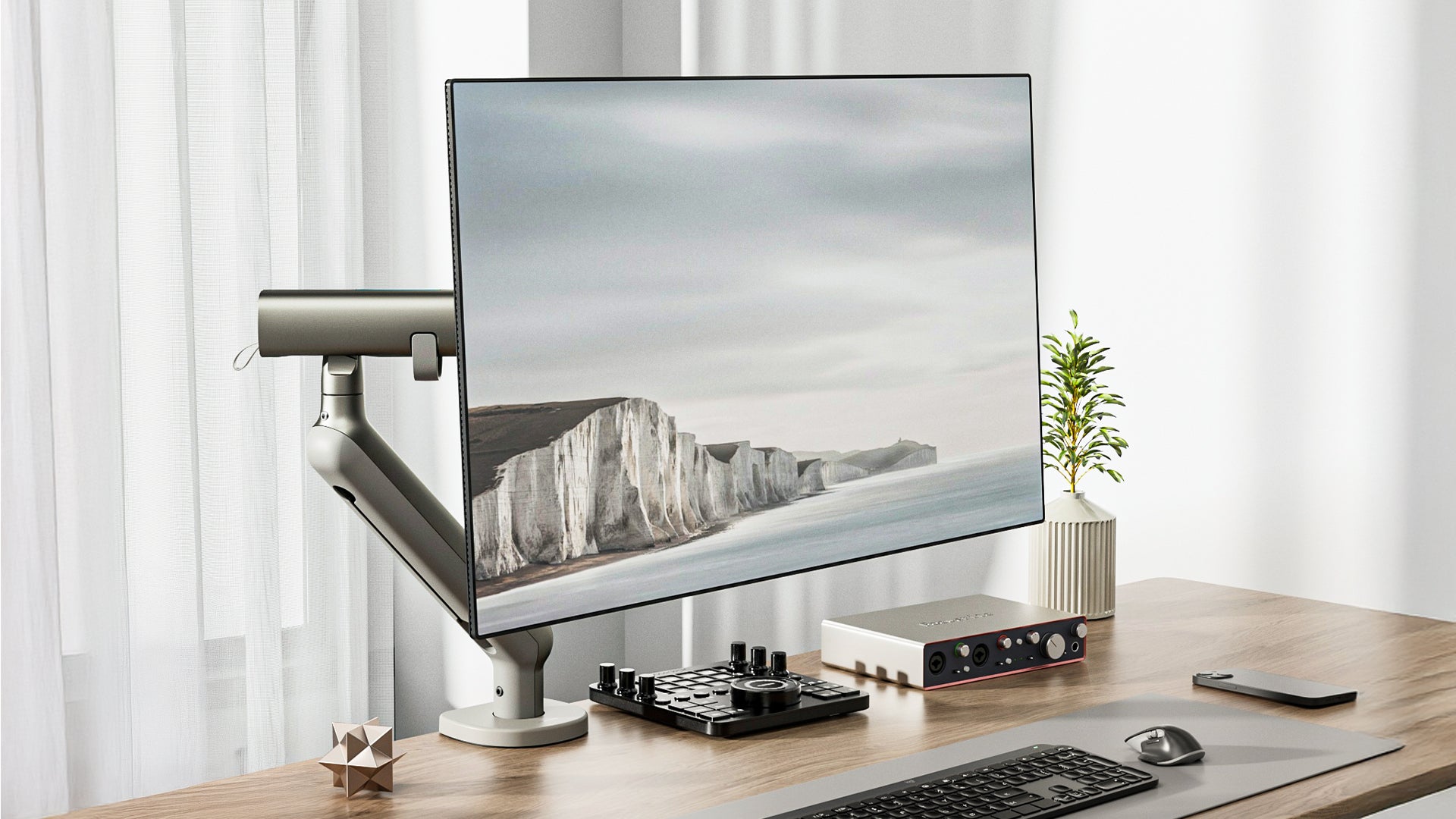 Flexible Adjustment Single Monitor Arm Desk Mount