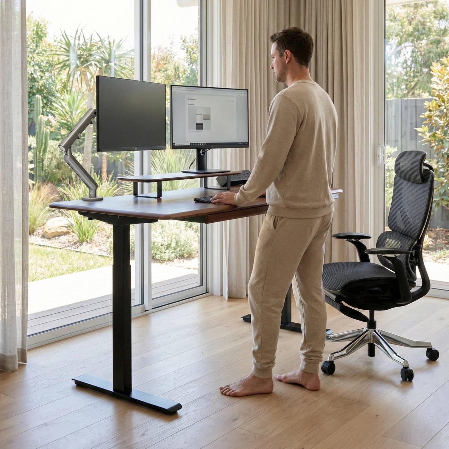 Ergonomics Built For <br>Better Work.<br>Evolved For Better Living.